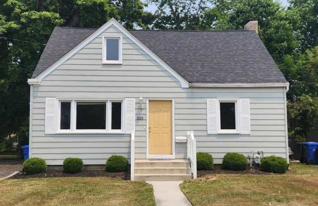 225 DEPTFORD ROAD - 225 Deptford Road, Glassboro, NJ 08028