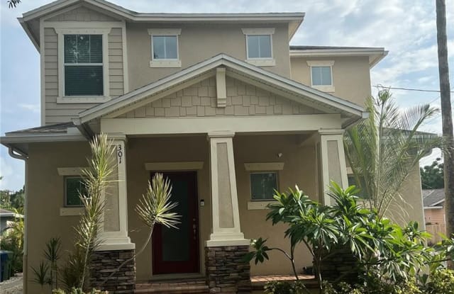 301 W WILDER AVENUE - 301 West Wilder Avenue, Tampa, FL 33603