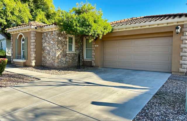 HIGHLY DESIRABLE AND SPACIOUS HOME FULLY EQUIPPED WITH SOLAR PANELS + LANDSCAPING INCLUDED photos photos