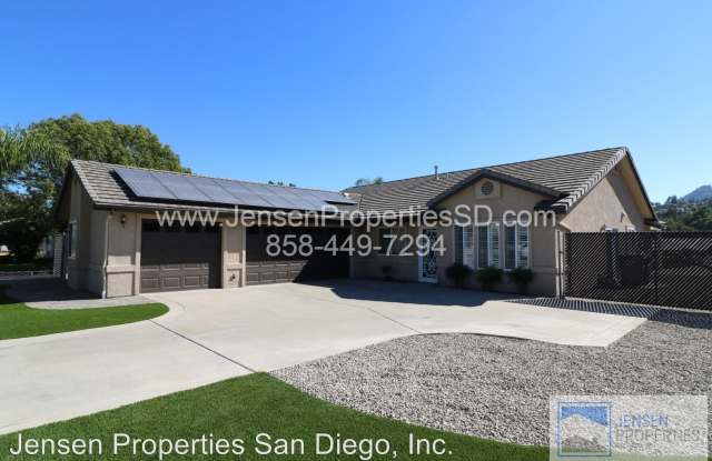 16149 Arena Dr - 16149 Arena Drive, San Diego Country Estates, CA 92065