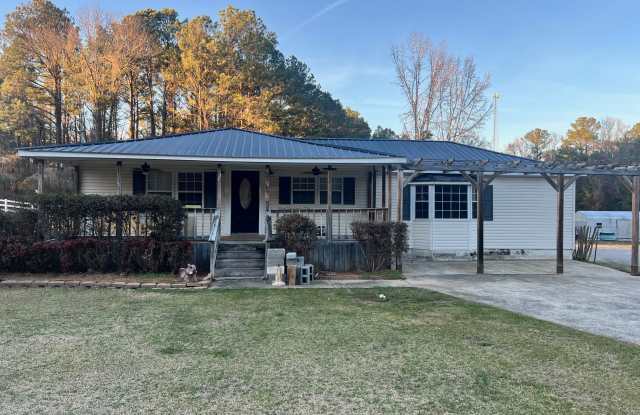695 Mahlep Lane - 695 Mahlep Lane, Alexandria, AL 36250