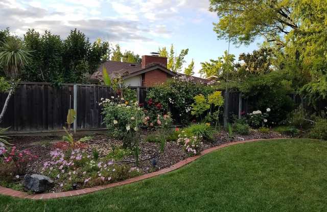 21523 Conradia Ct Gallery 2