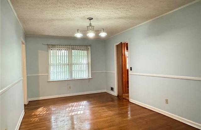 222 Pineview Drive Gallery 4
