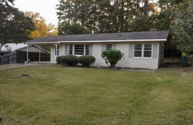 2811 41st Ave - 2811 41st Avenue, Meridian, MS 39307