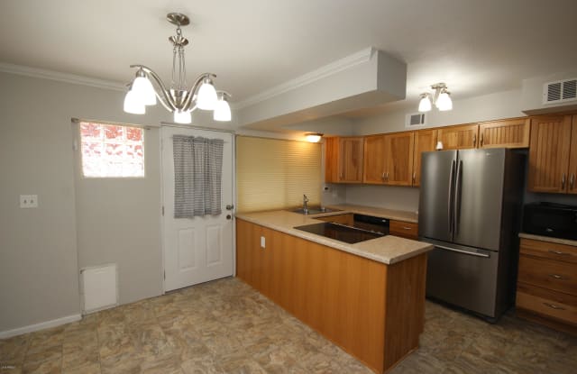 4646 W KRALL Street - 4646 West Krall Street, Glendale, AZ 85301