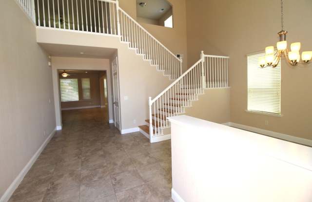 Home with Solar on Copper River CC Gallery 4