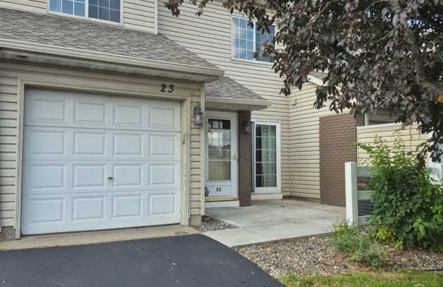 2 Bedroom Townhome Coon Rapids photos photos