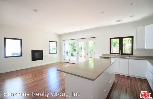 2052 Butler Avenue Gallery 3