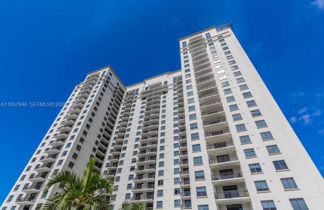 999 Brickell Plaza photos photos