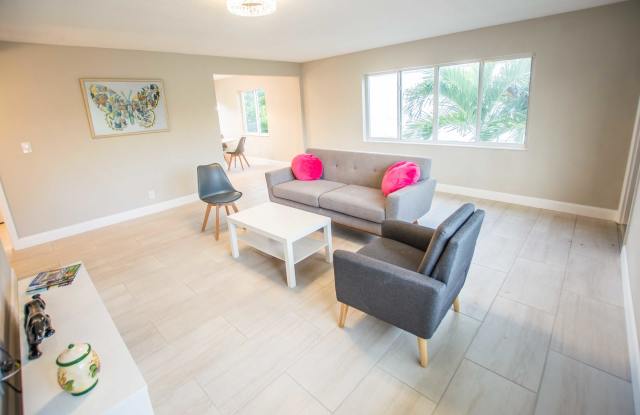 1264 Surf Road Gallery 4