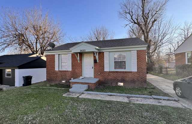 2620 Northeast 19th Street photos photos