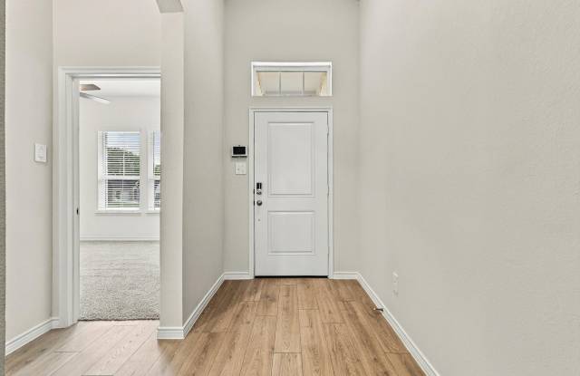 1705 Patricia Drive Gallery 3