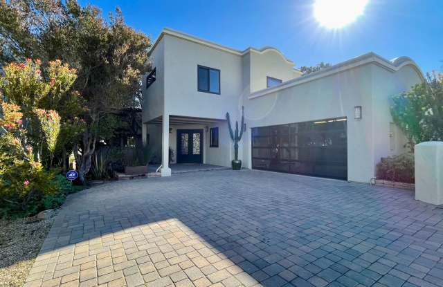 Modern, Updated 3-Bedroom Home in Stoneridge with Air Conditioning photos photos