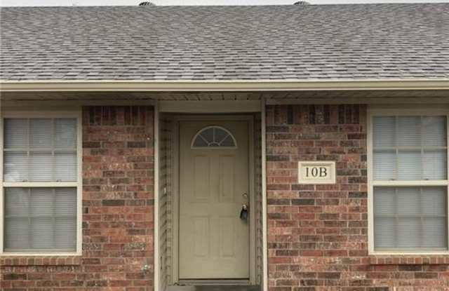 10  W 4th  ST Unit #B - 10 West 4th Street, Mulberry, AR 72947