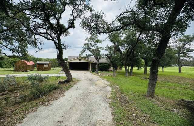 440 Cedar Springs photos photos