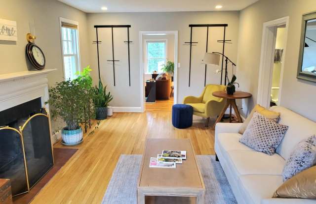 15 INDIAN SPRING Drive Gallery 4