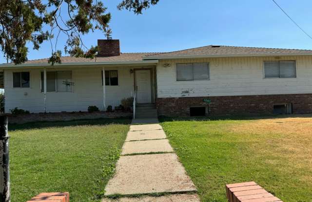 A Must see! Apply to schedule viewing - 12607 Lone Oak Road, Stanislaus County, CA 95386