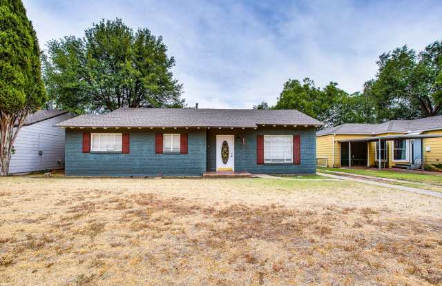 Pre Leasing for fall 2026! 2/2 in Tech Terrace! - 3319 25th Street, Lubbock, TX 79410