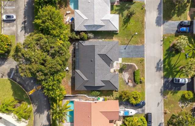 2149 NW 85th Ln photos photos