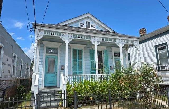 2211 MAGNOLIA Street - 2211 Magnolia Street, New Orleans, LA 70113