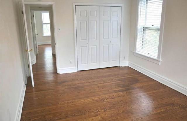 1309 McCausland Avenue Gallery 4