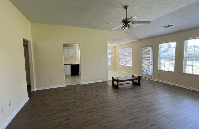 1229 CLEARWATER Drive Gallery 4