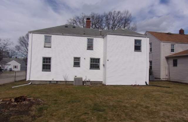1926 Atlantic st ne Gallery 3