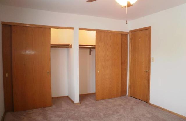 Cecil Gardens Apartment Homes photos photos