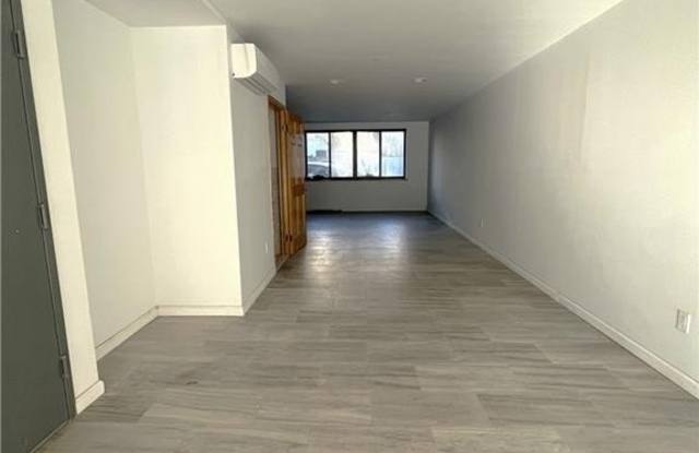 229 55th Street Gallery 4