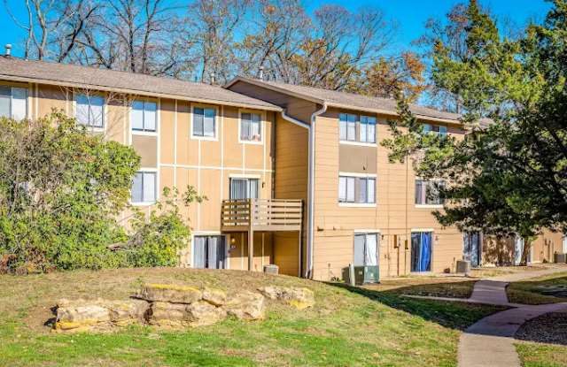 Timberline Apartments And Townhomes Gallery 2