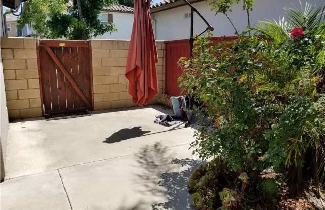 7031 Angora Gallery 3
