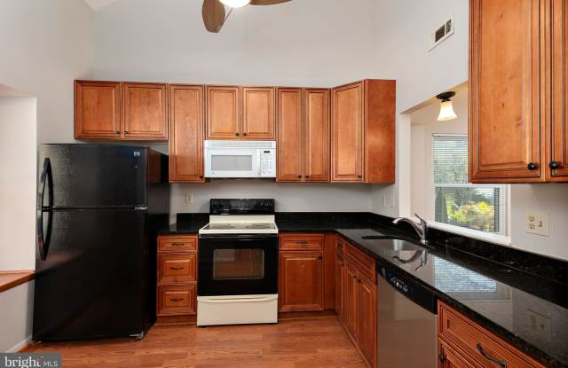 6307 RED HAVEN ROAD Gallery 4