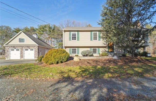 993 Yale Avenue - 993 Yale Avenue, Wallingford Center, CT 06492