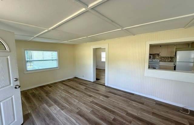 2134 S Rock Crusher Road Gallery 2