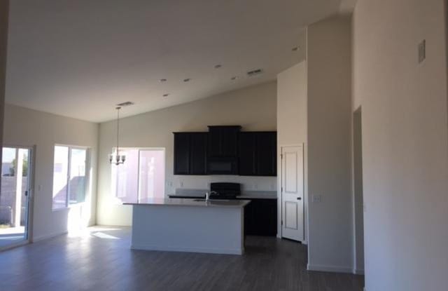 12533 W Carousel Drive Gallery 3