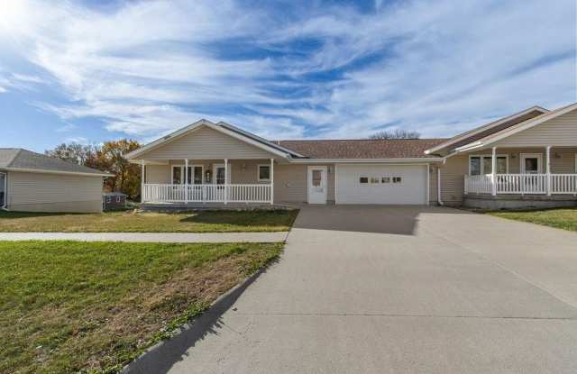 112 N 5th Street - 112 North 5th Street, Newman Grove, NE 68758