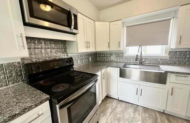 315 Elm Drive - 315 Elm Drive, Terrell, TX 75160