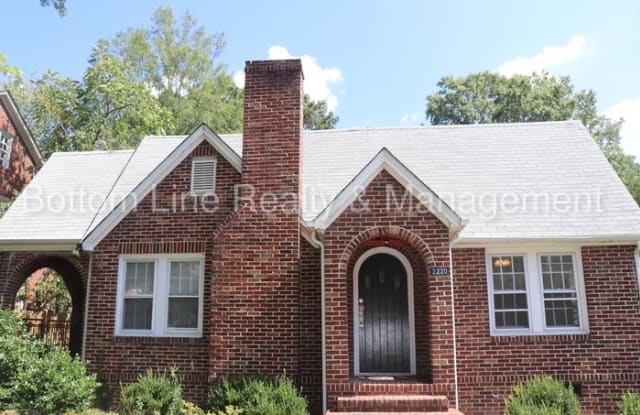 2200 The Plaza - 2200 the Plaza, Charlotte, NC 28205
