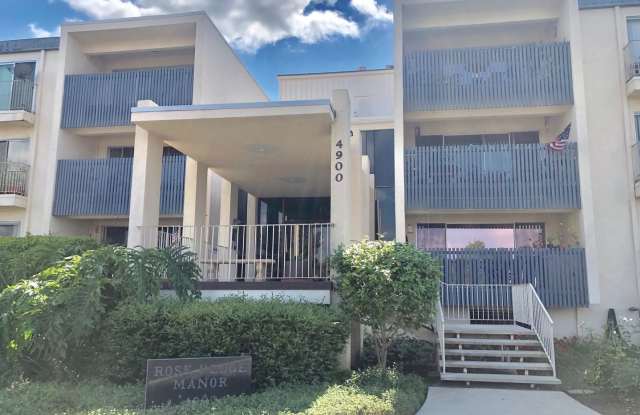 4900 Rosehedge Dr #210 Gallery 3