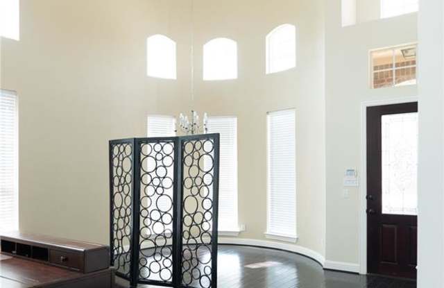 5144 Clydesdale Drive Gallery 3