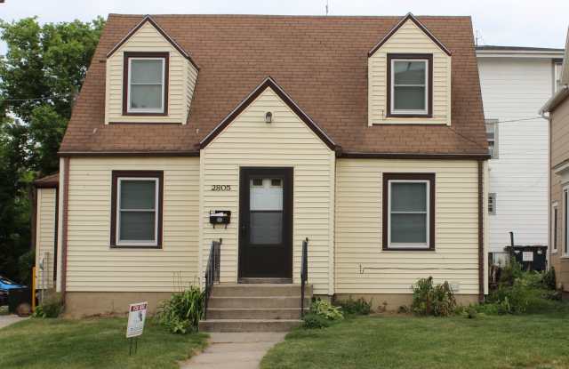 AVAILABLE AUGUST 1st! 3 BEDROOM HOUSE CLOSE TO CAMPUS! 2805 West St - 2805 West Street, Ames, IA 50014 AVAILABLE AUGUST 1st! 3 BEDROOM HOUSE CLOSE TO CAMPUS! 2805 West St - 2805 West Street, Ames, IA 50014
