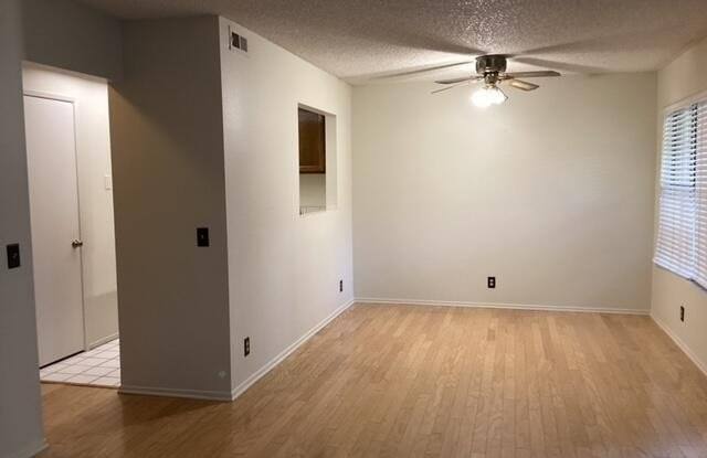 42823 W 15th Street Gallery 2