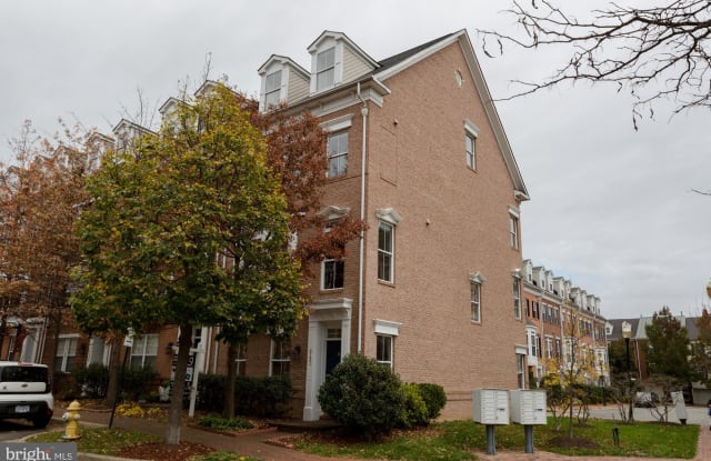 5121 KNAPP PLACE - 5121 Knapp Place, Alexandria, VA 22304