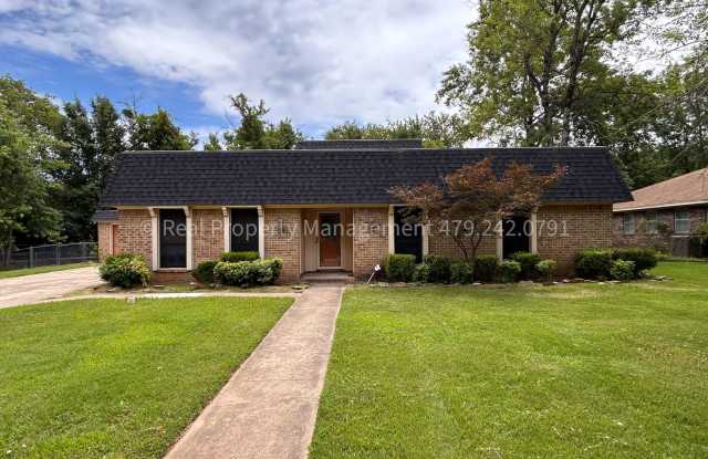 Huge and Unique 4 Bed 2.5 Bath Home near Ramsey Junior High photos photos