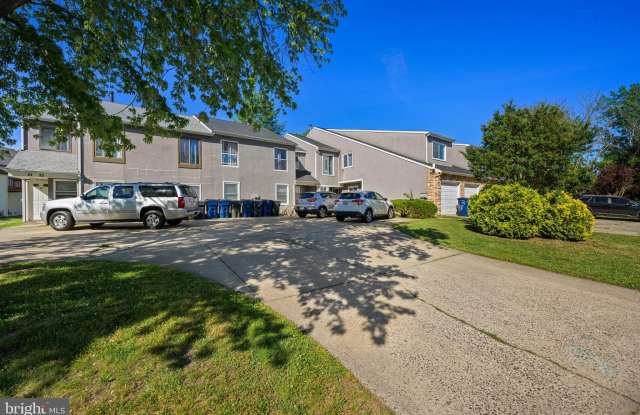 37 BUTTONWOOD Road photos photos