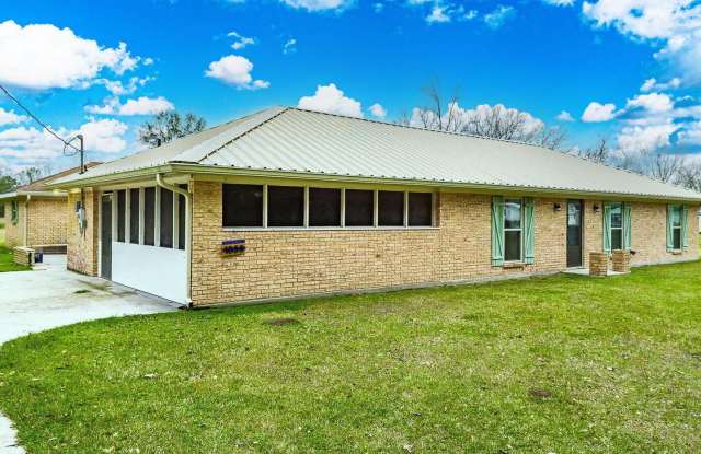 1055 Eddie Ray Road Gallery 2
