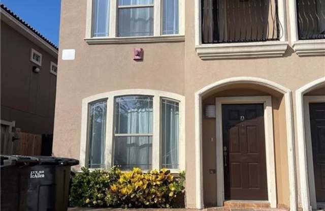 1305 E Olympia Avenue unit: A photos photos