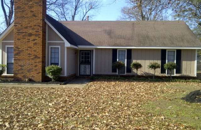 5853 Garden Ridge Dr - 5853 Garden Ridge Drive, Shelby County, TN 38053