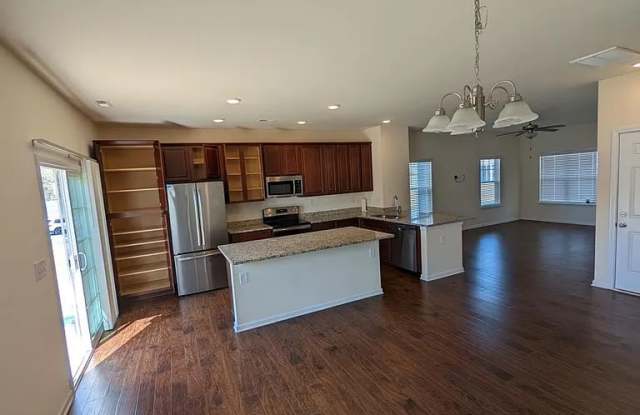 5512 John Mcdowell Pl Gallery 4
