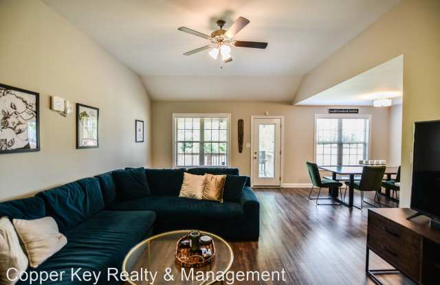 626 Snowshoe Lane Gallery 3